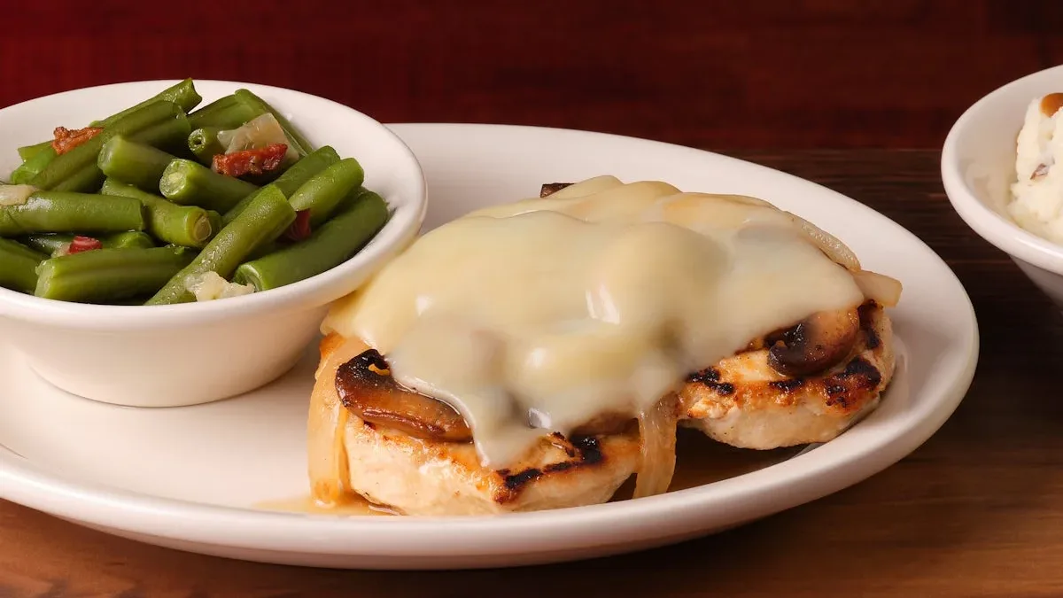 Texas Roadhouse Smothered Chicken Recipe (Copycat)