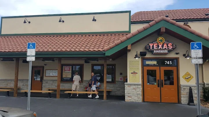 Texas Roadhouse Lady Lake