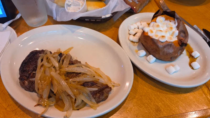 Texas Roadhouse Pooler